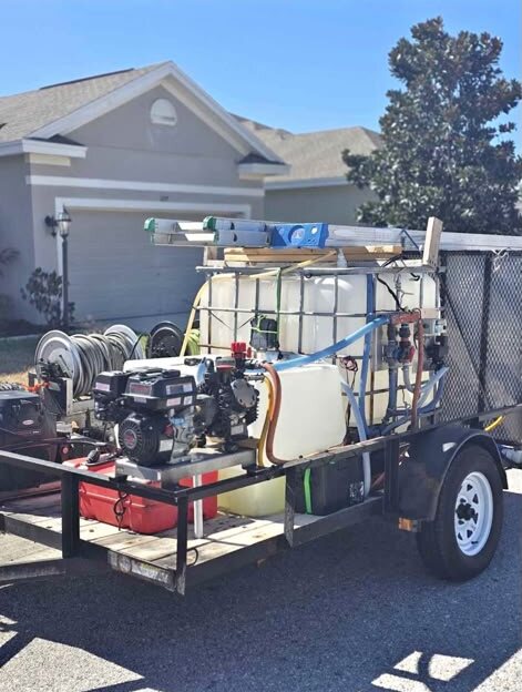 Nuestro remolque de trabajo — Joel Pressure Washing